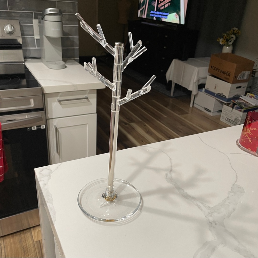 Umbra Icelet Lucite Jewelry Display Stand